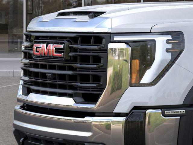 2025 GMC Sierra 2500 HD Vehicle Photo in MEDINA, OH 44256-9631