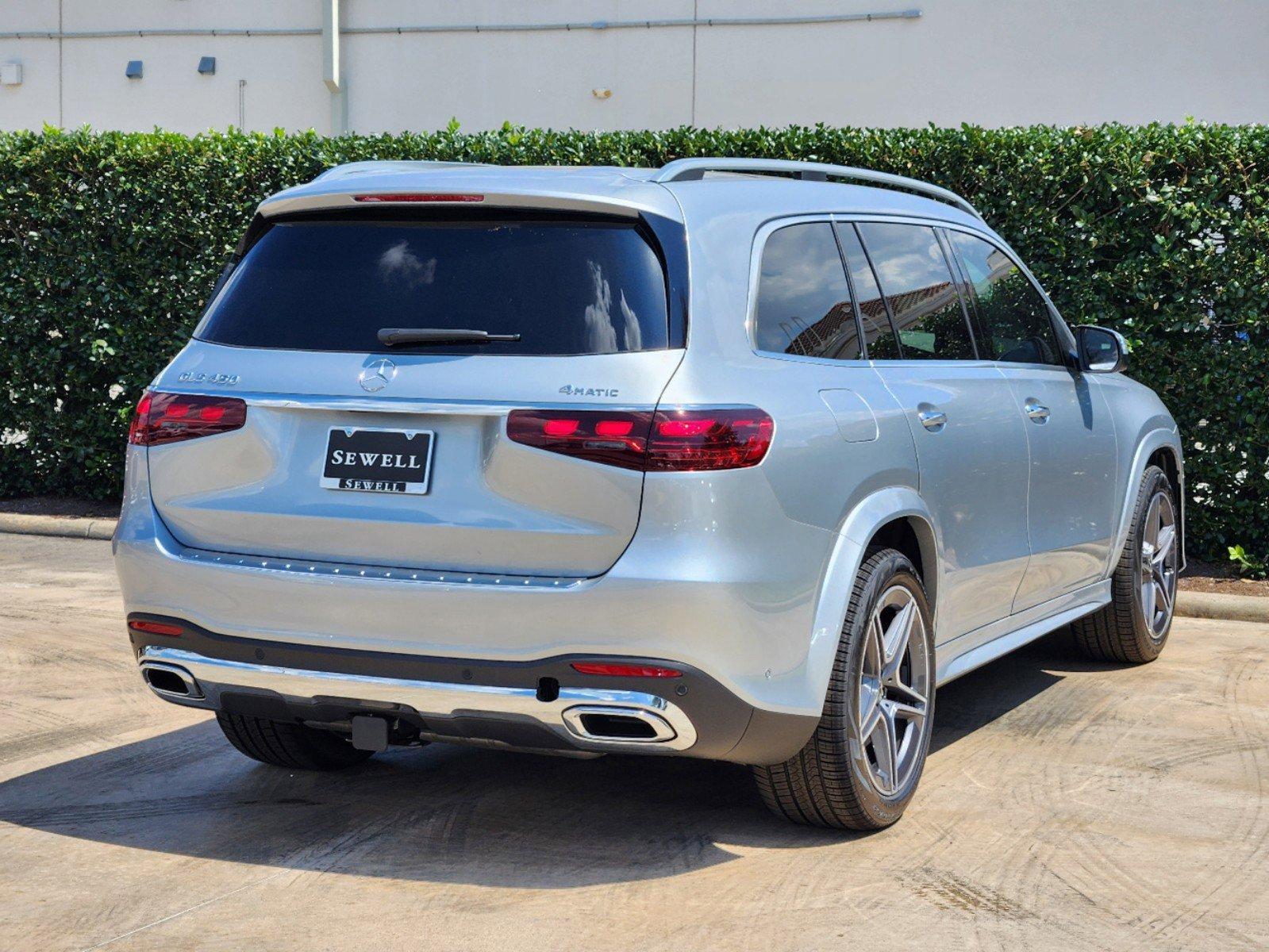 2025 Mercedes-Benz GLS Vehicle Photo in HOUSTON, TX 77079