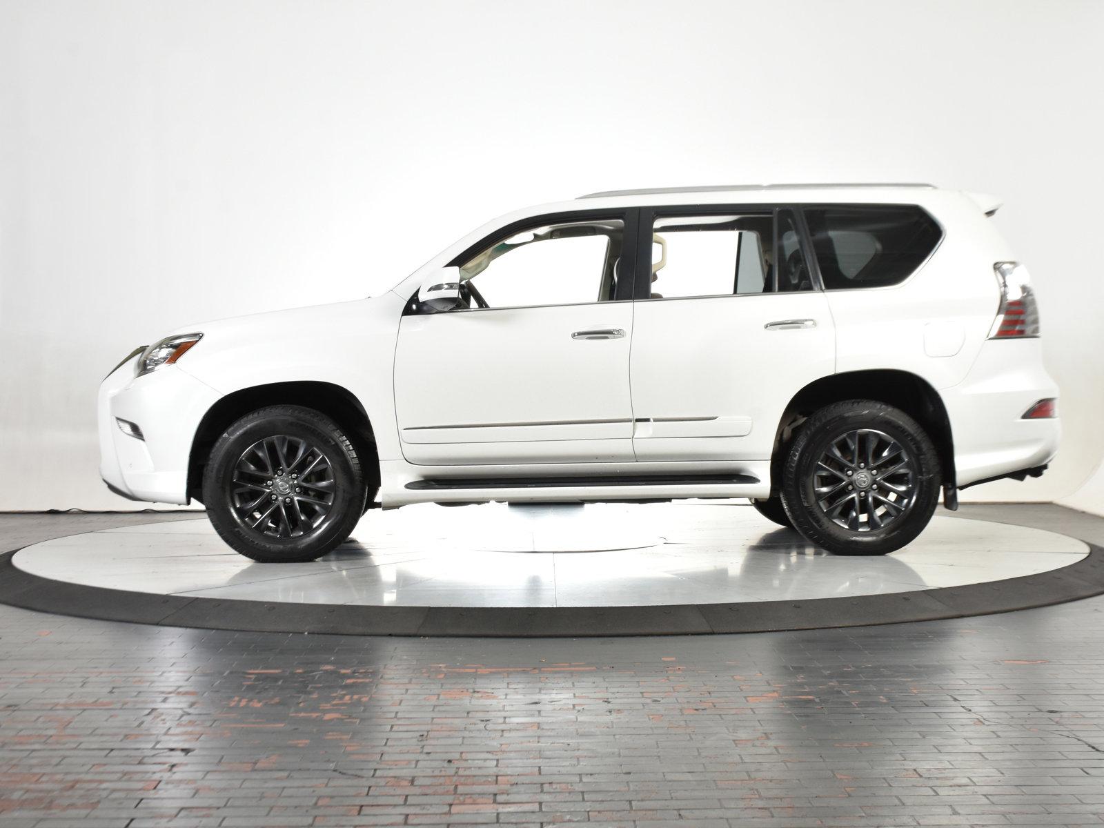 2016 Lexus GX 460 Vehicle Photo in DALLAS, TX 75235