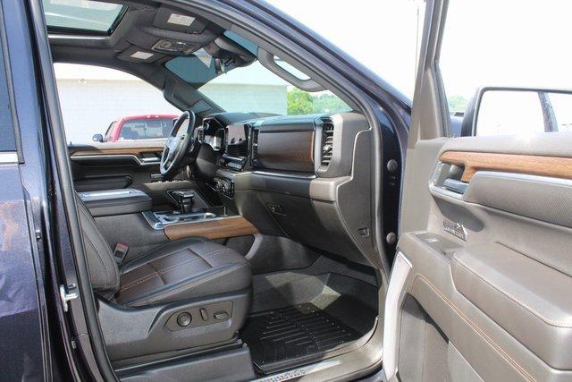 2022 Chevrolet Silverado 1500 Vehicle Photo in SAINT CLAIRSVILLE, OH 43950-8512