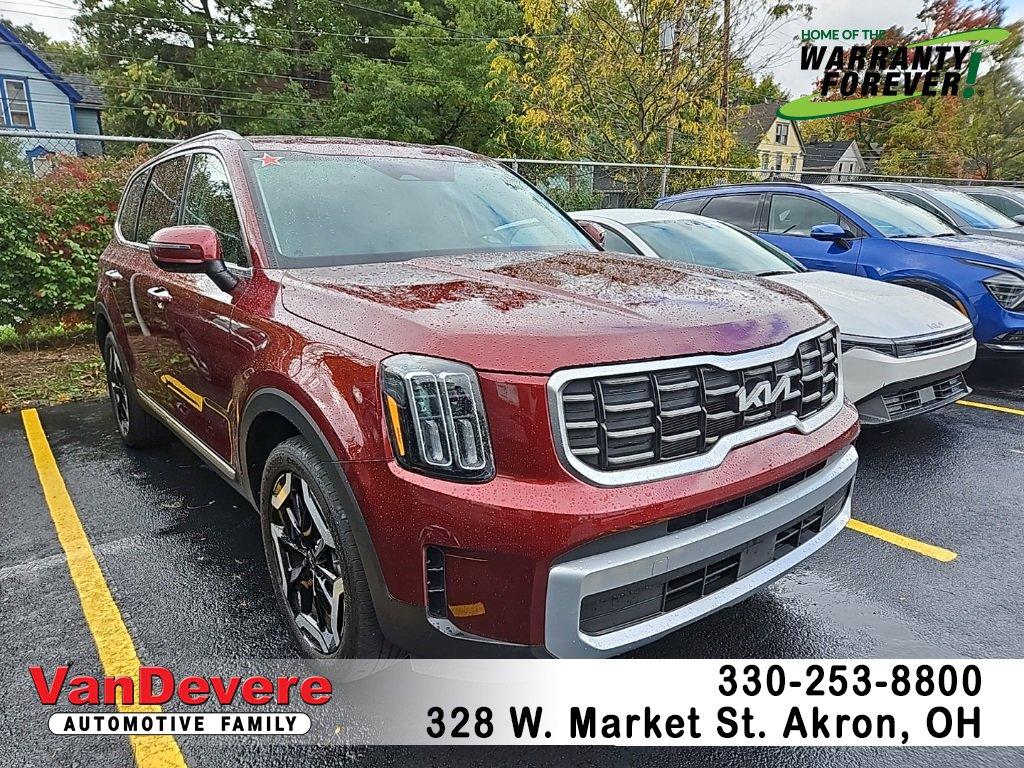 2023 Kia Telluride Vehicle Photo in AKRON, OH 44303-2185