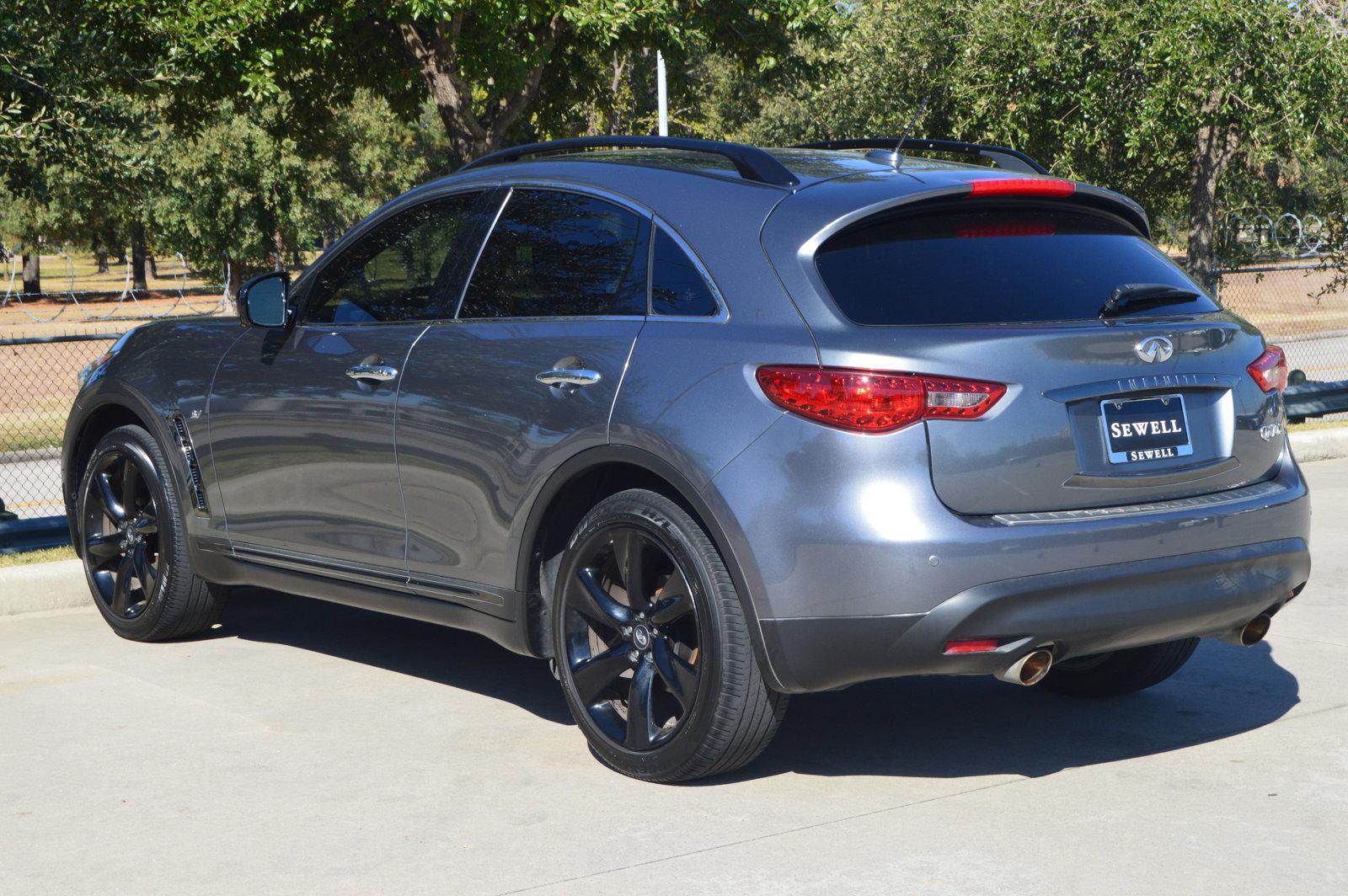 2017 INFINITI QX70 Vehicle Photo in Houston, TX 77090