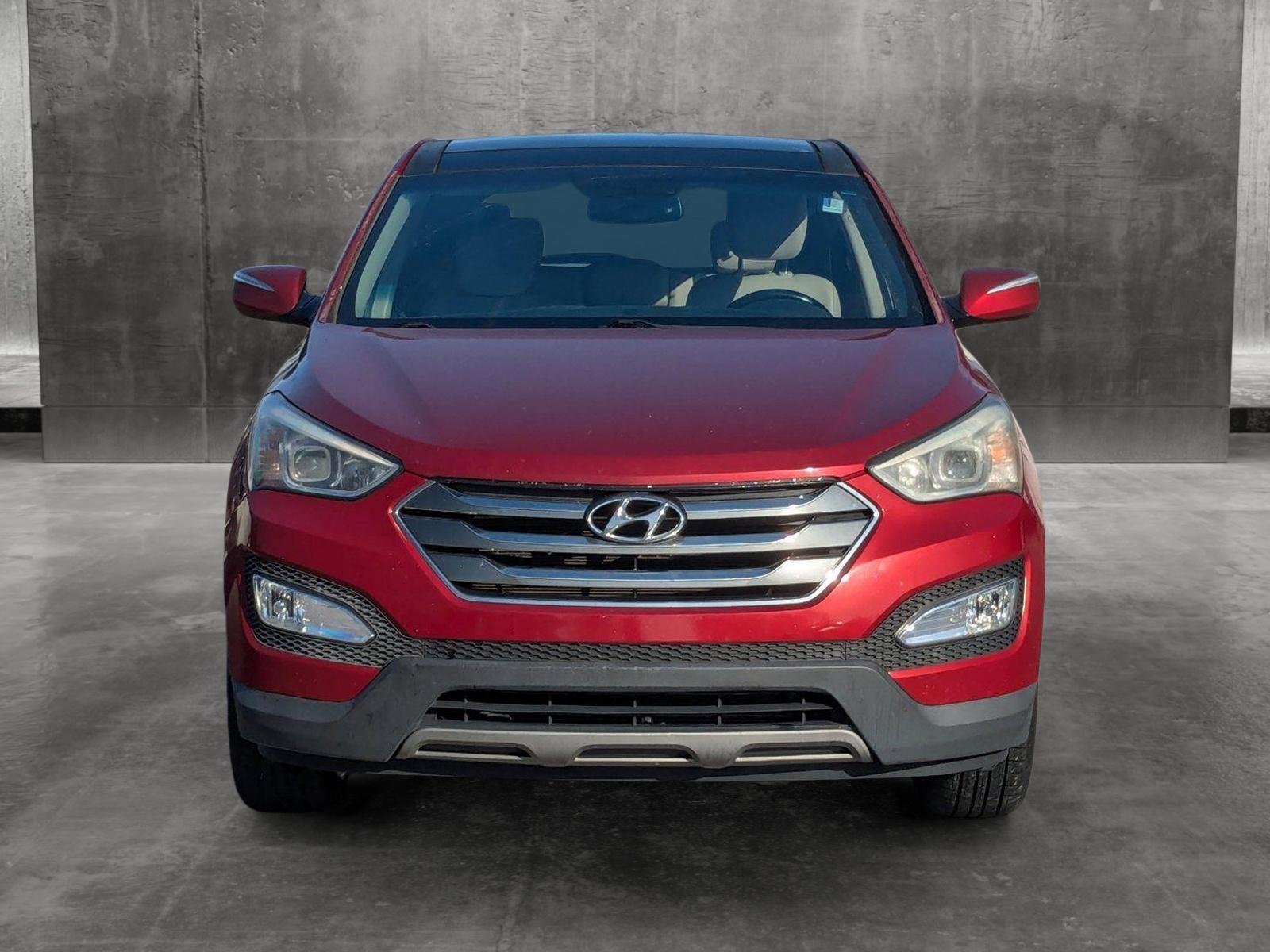 2013 Hyundai SANTA FE Vehicle Photo in St. Petersburg, FL 33713