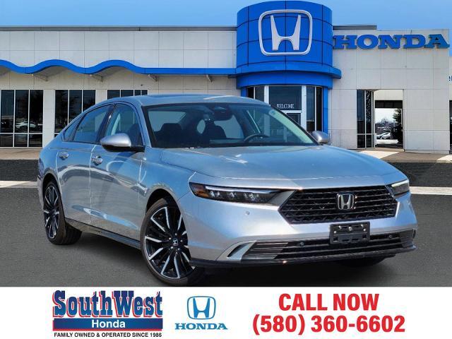 2024 Honda Accord Hybrid Vehicle Photo in LAWTON, OK 73505