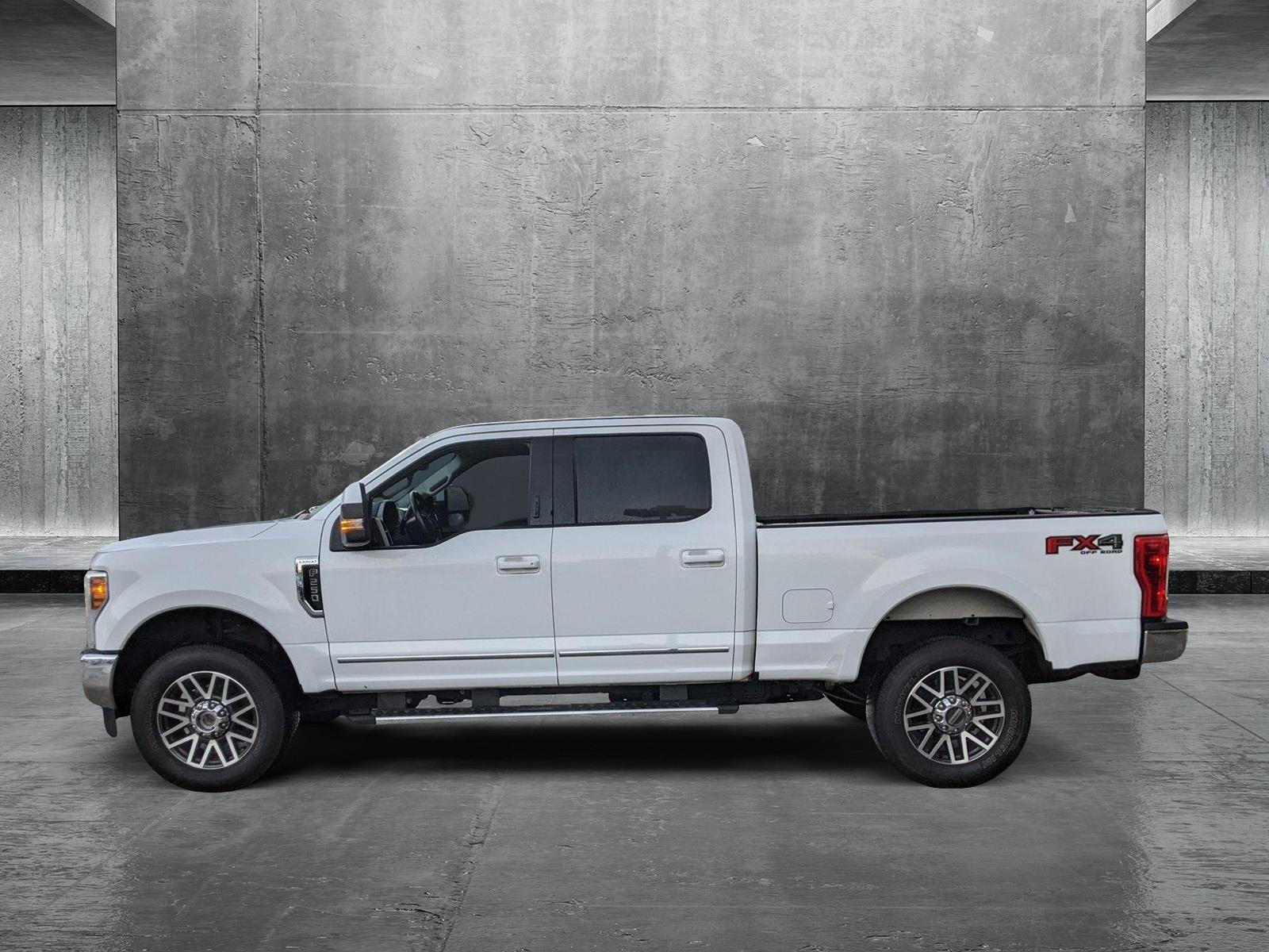 2019 Ford Super Duty F-250 SRW Vehicle Photo in PEMBROKE PINES, FL 33024-6534