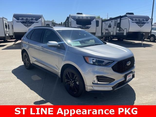 Used 2024 Ford Edge ST-Line with VIN 2FMPK4J99RBA66115 for sale in Lennox, SD