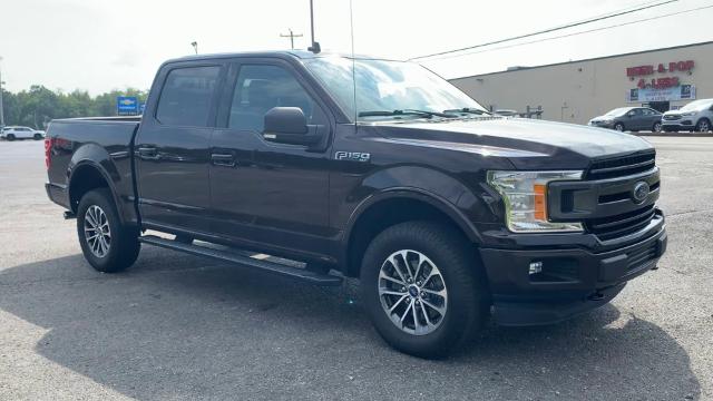 2020 Ford F-150 Vehicle Photo in MOON TOWNSHIP, PA 15108-2571