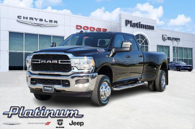 2024 Ram 3500 Vehicle Photo in Terrell, TX 75160