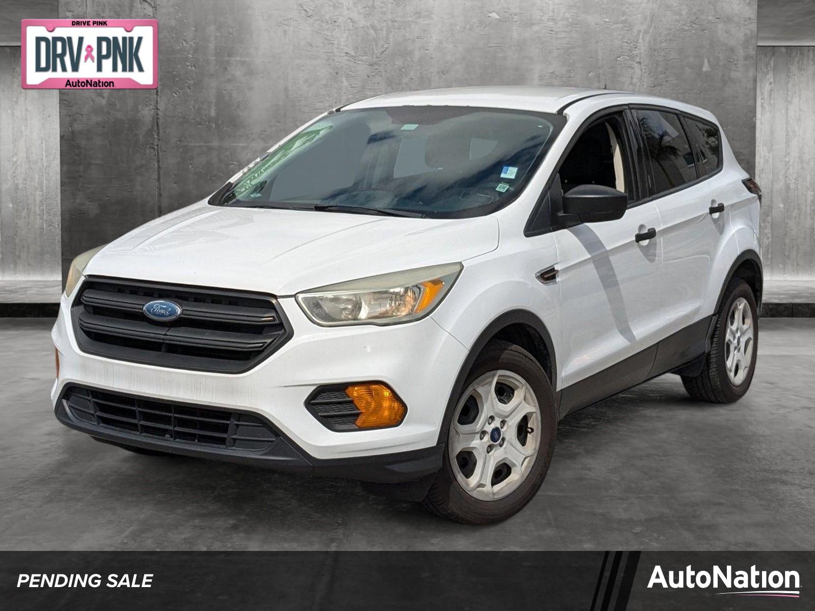 2017 Ford Escape Vehicle Photo in Miami, FL 33015