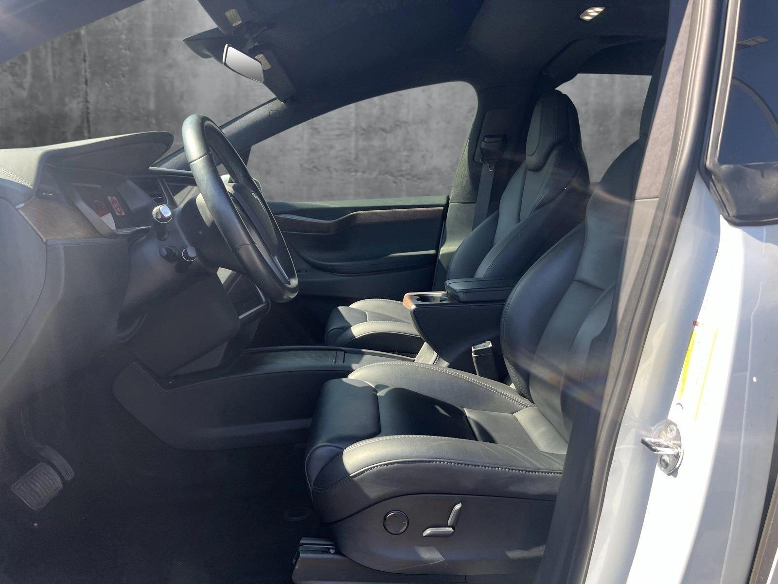 2018 Tesla Model X Vehicle Photo in Clearwater, FL 33765