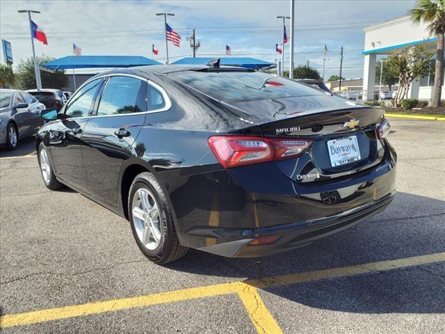 Used 2022 Chevrolet Malibu 1LT with VIN 1G1ZD5ST7NF185581 for sale in Pearland, TX