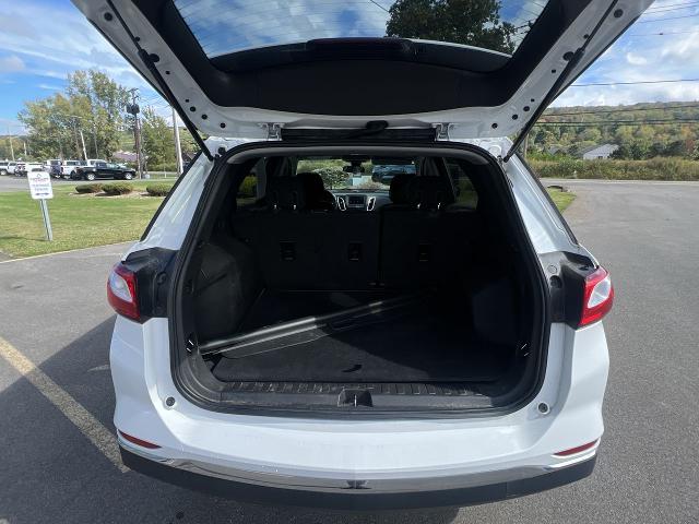 2020 Chevrolet Equinox Vehicle Photo in BOSTON, NY 14025-9684