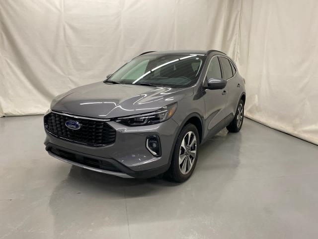 Used 2023 Ford Escape Platinum with VIN 1FMCU9JAXPUA26424 for sale in Fremont, MI