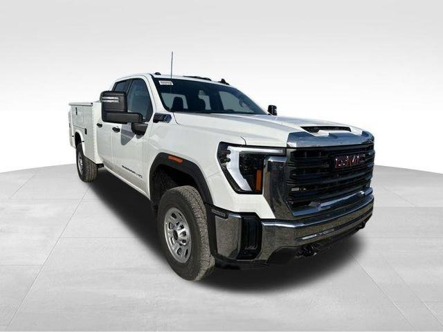 2024 GMC Sierra 3500HD Vehicle Photo in MEDINA, OH 44256-9631