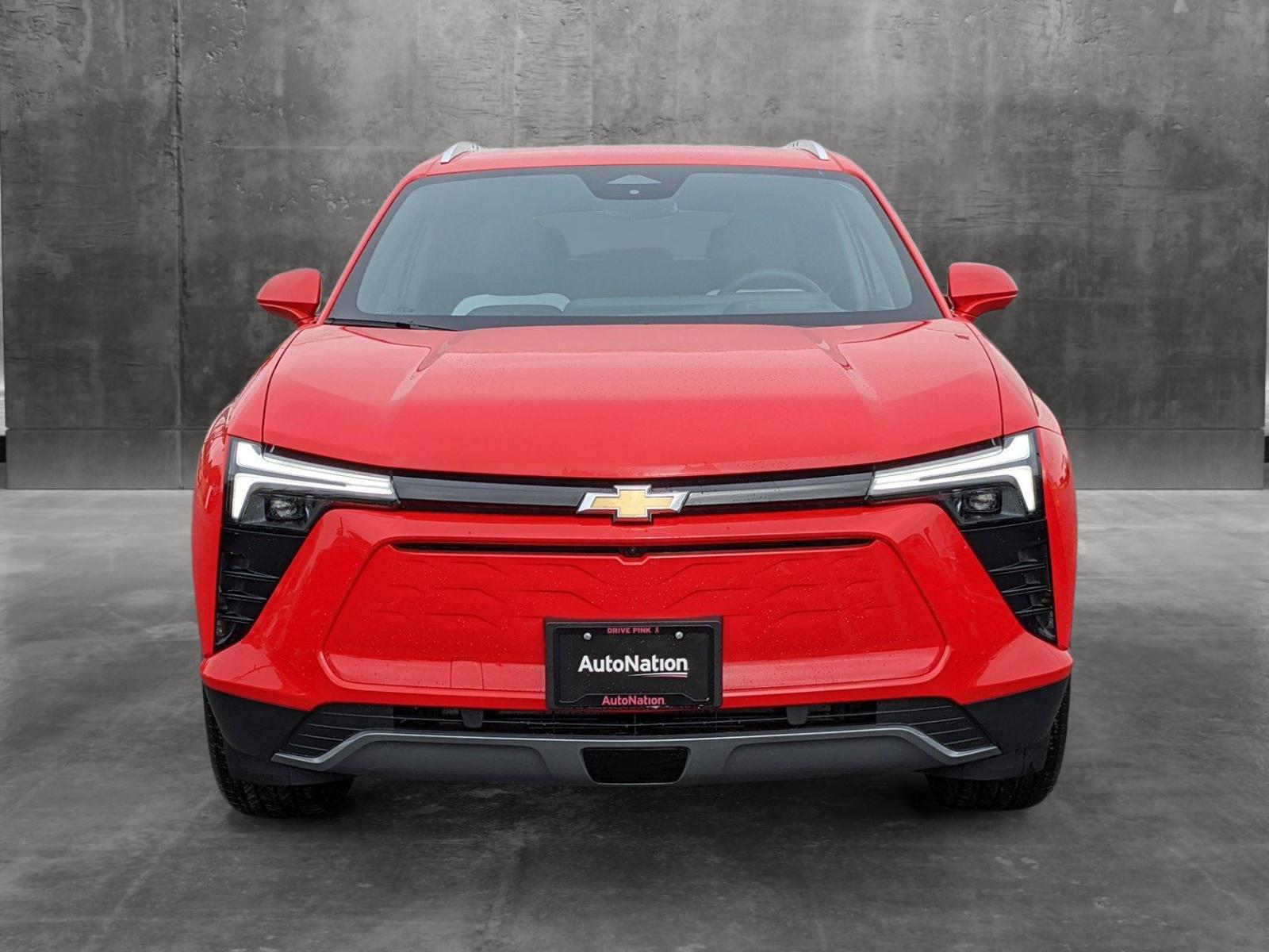 2024 Chevrolet Blazer EV Vehicle Photo in VALENCIA, CA 91355-1705