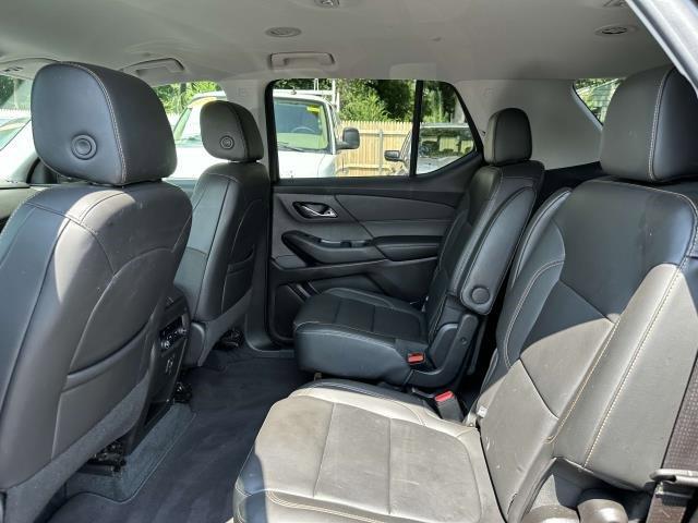 2021 Chevrolet Traverse Vehicle Photo in SAINT JAMES, NY 11780-3219