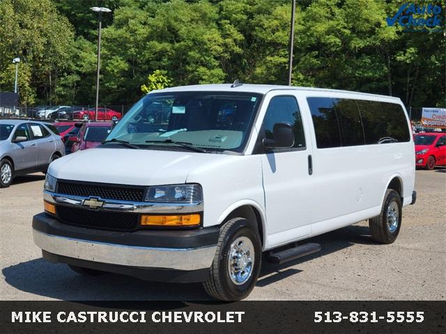 2019 Chevrolet Express Passenger Vehicle Photo in MILFORD, OH 45150-1684