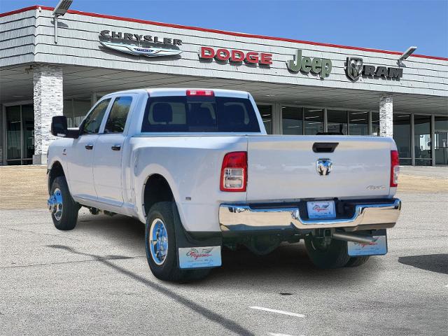 2024 Ram 3500 Vehicle Photo in Ennis, TX 75119-5114