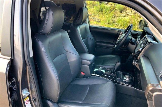 2019 Toyota 4Runner Vehicle Photo in KANSAS CITY, MO 64114-4502