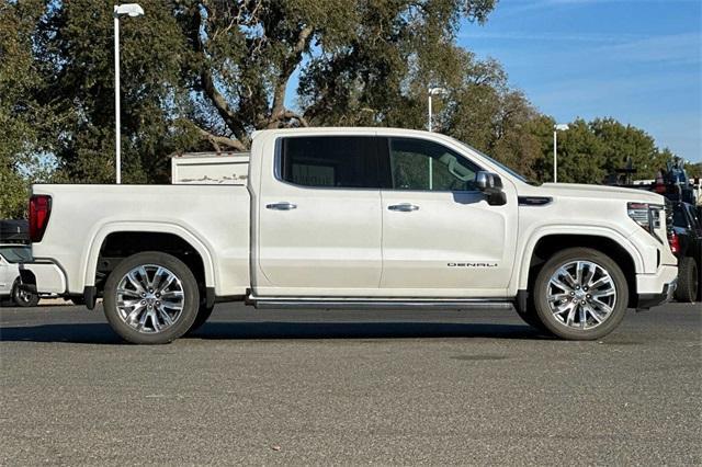 2024 GMC Sierra 1500 Vehicle Photo in ELK GROVE, CA 95757-8703