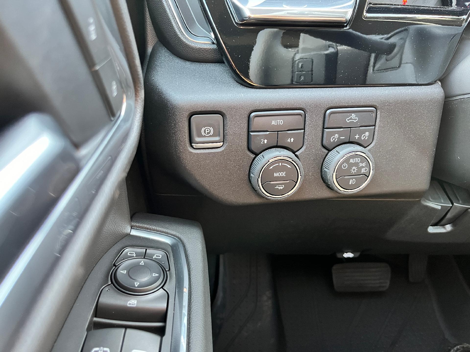 2025 Chevrolet Silverado 1500 Vehicle Photo in CLARE, MI 48617-9414