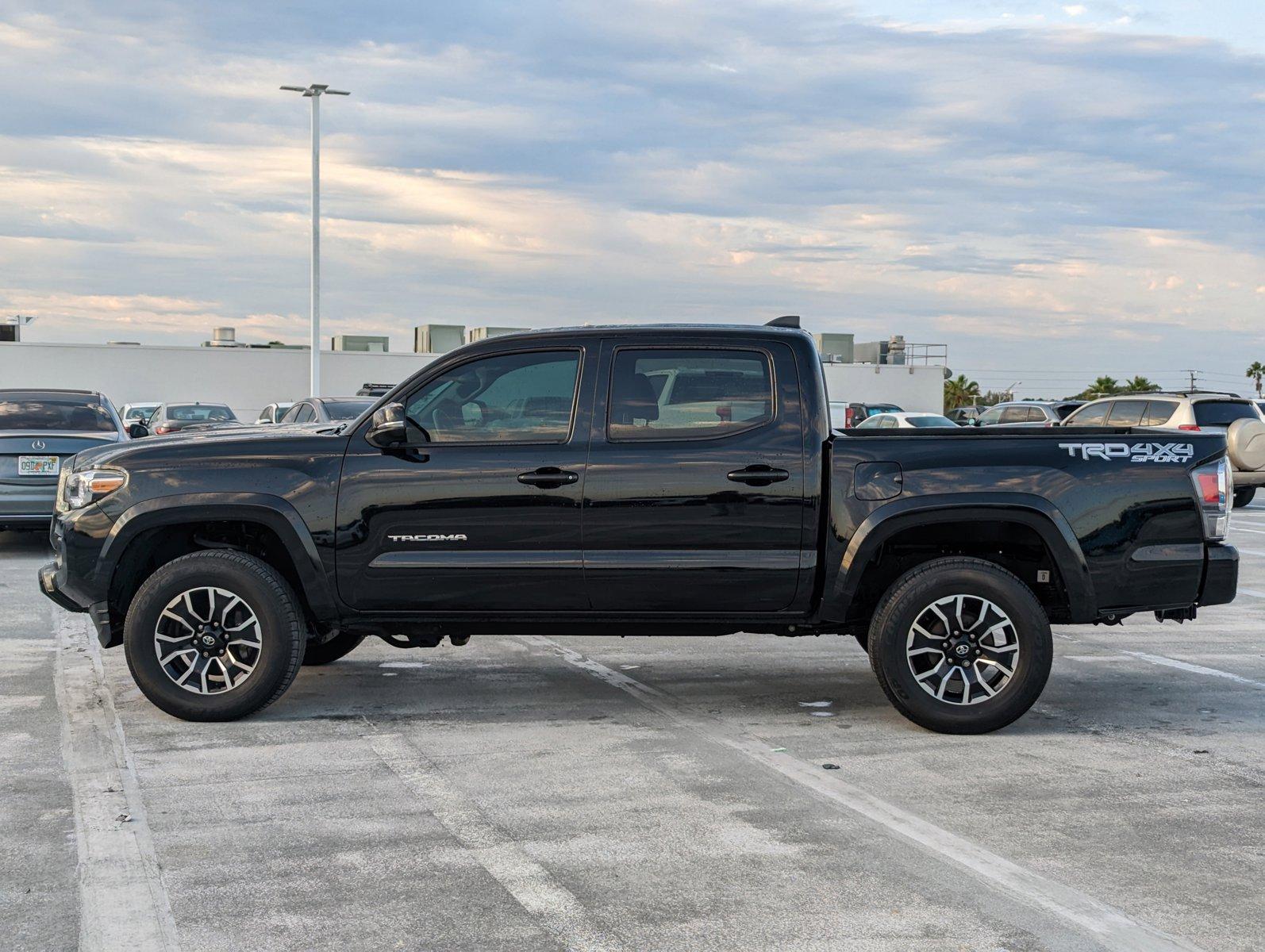 2021 Toyota Tacoma 4WD Vehicle Photo in Ft. Myers, FL 33907