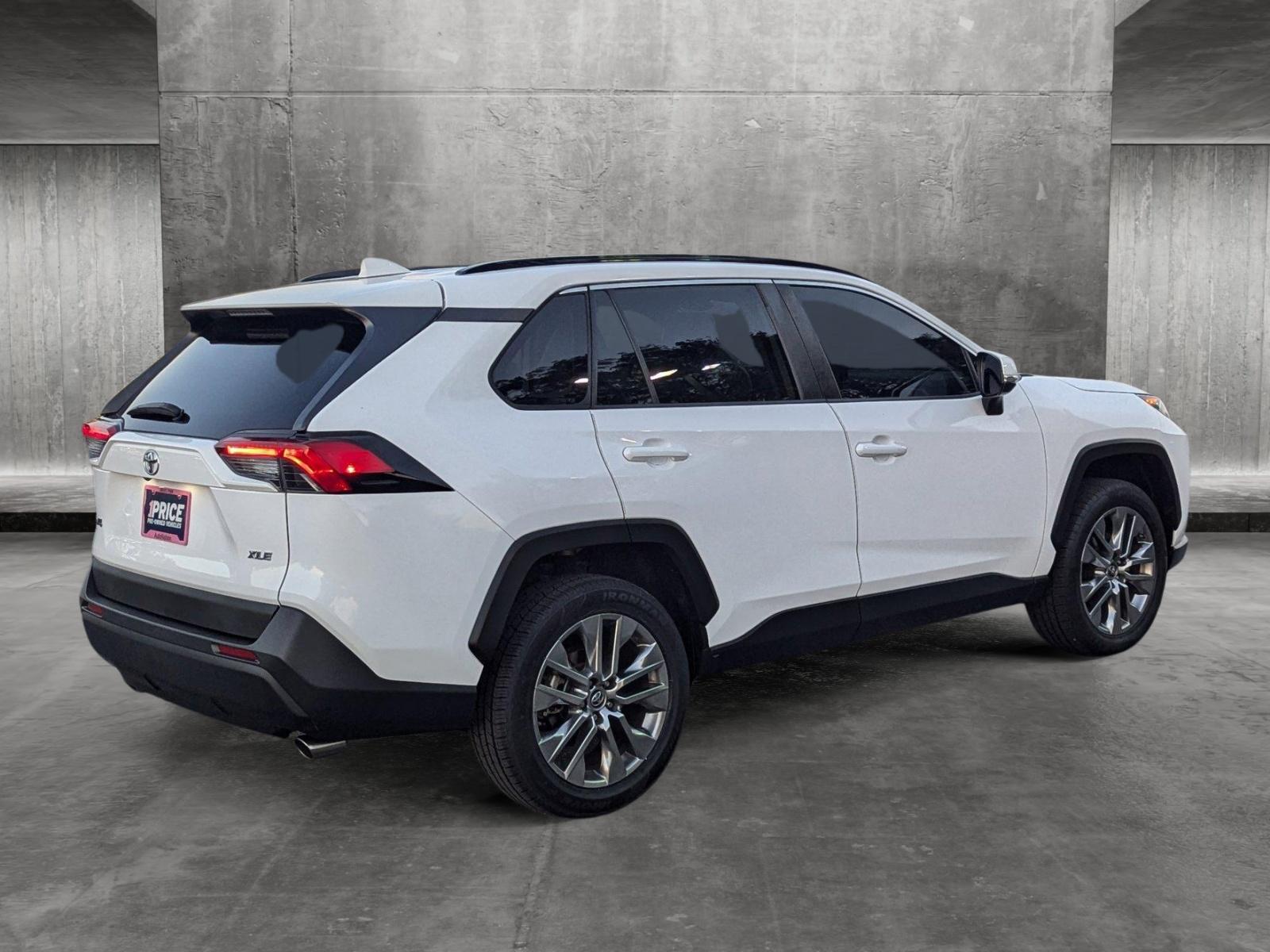 2019 Toyota RAV4 Vehicle Photo in Winter Park, FL 32792