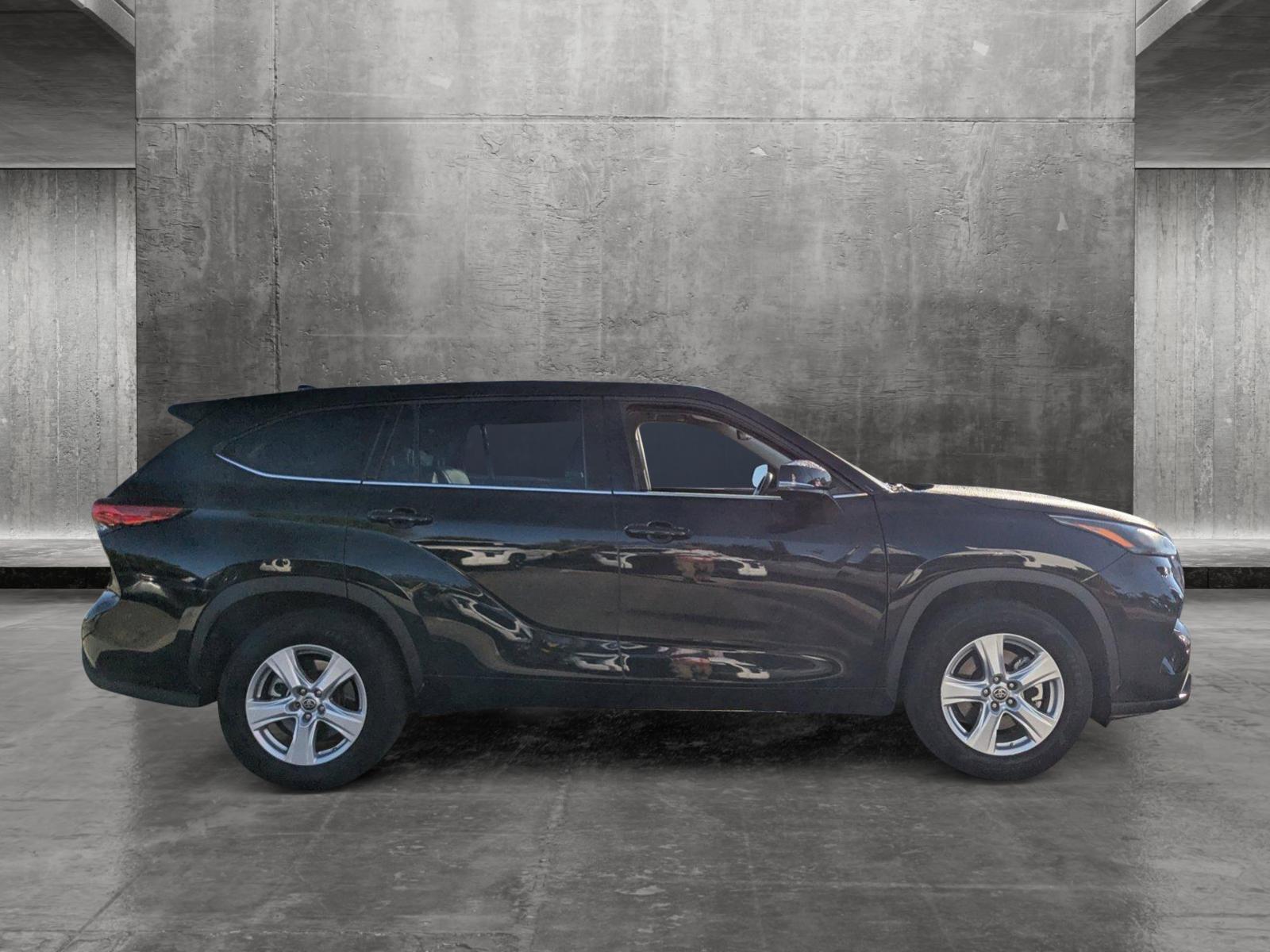 2022 Toyota Highlander Vehicle Photo in Winter Park, FL 32792