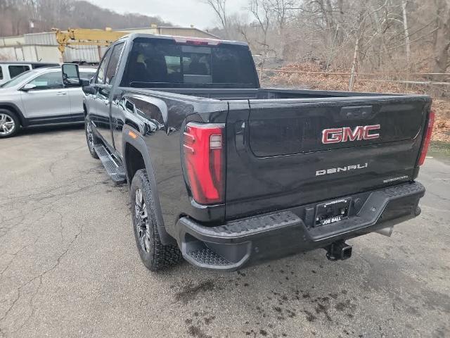 2024 GMC Sierra 2500 HD Vehicle Photo in GLENSHAW, PA 15116-1739