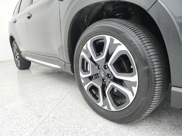 2023 Subaru Ascent Vehicle Photo in Grapevine, TX 76051