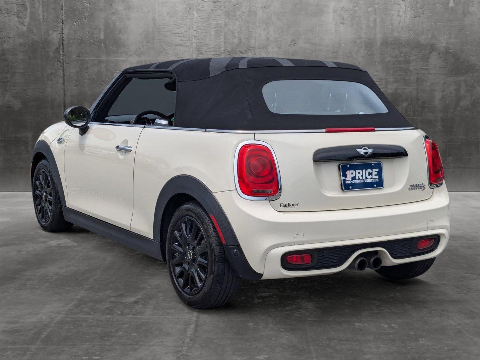 2017 MINI Cooper S Convertible Vehicle Photo in Sarasota, FL 34231