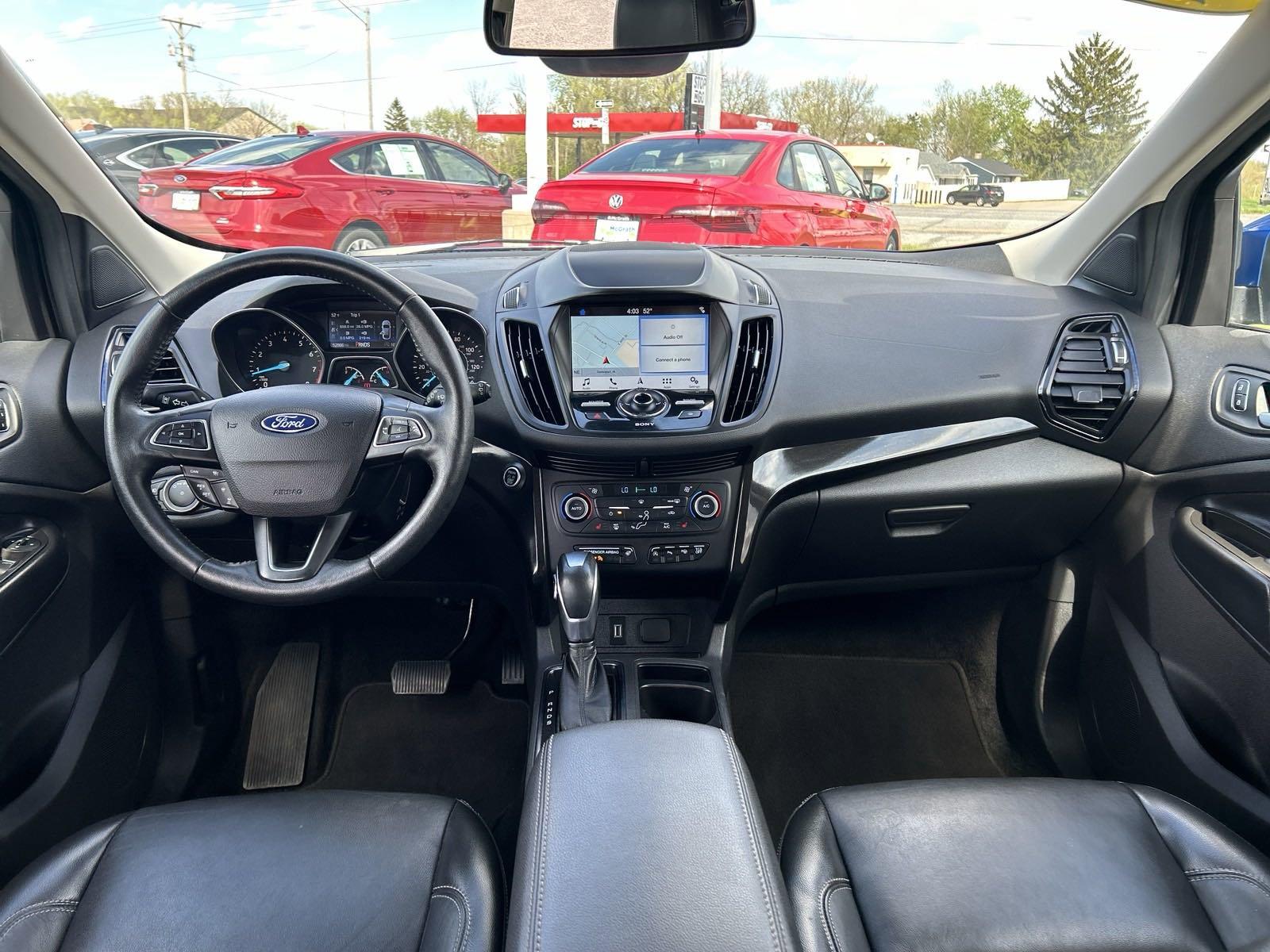 2019 Ford Escape Vehicle Photo in Cedar Rapids, IA 52402