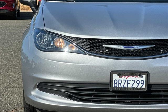 2020 Chrysler Voyager Vehicle Photo in ELK GROVE, CA 95757-8703