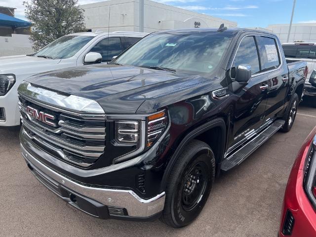 2024 GMC Sierra 1500 Vehicle Photo in GOODYEAR, AZ 85338-1310