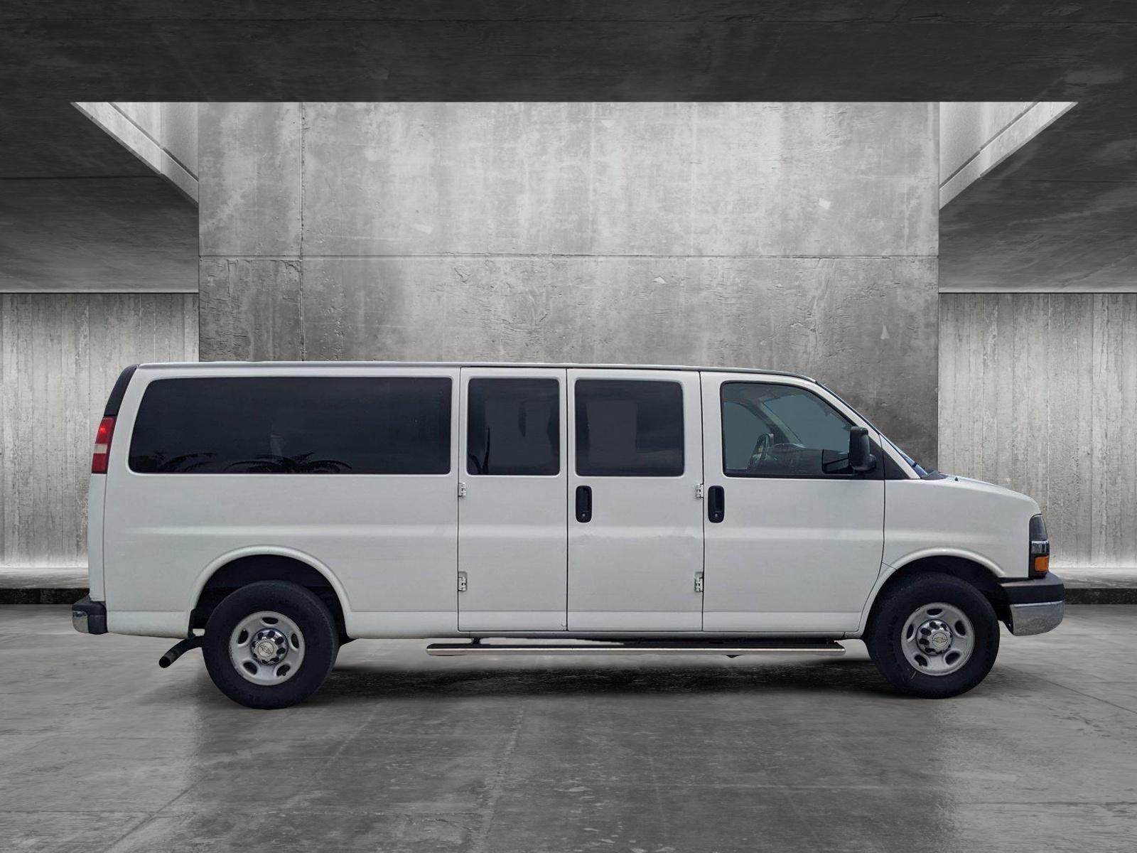 2012 Chevrolet Express Passenger Vehicle Photo in Miami, FL 33015