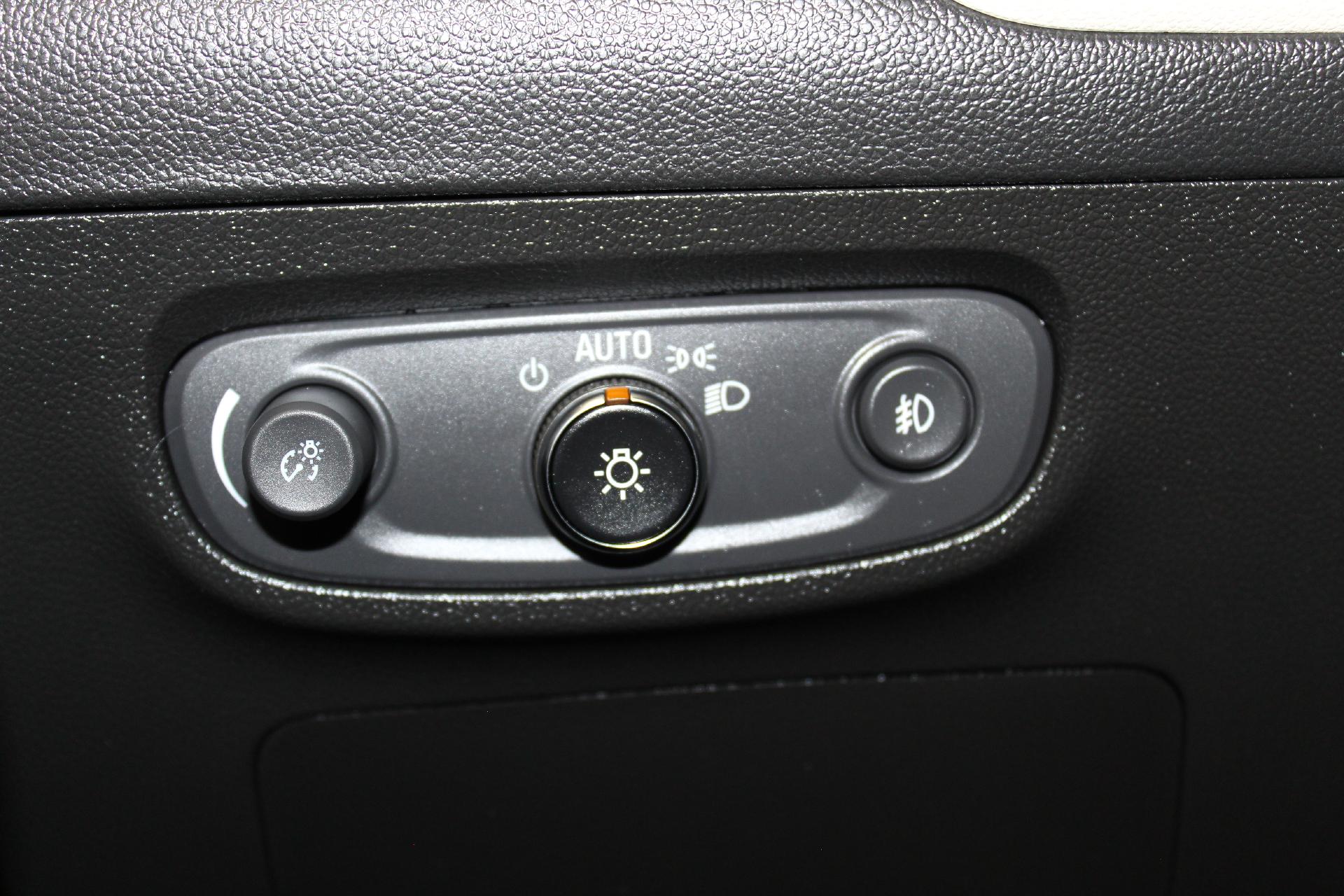 2021 Buick Encore GX Vehicle Photo in NORTHAMPTON, MA 01060-1120