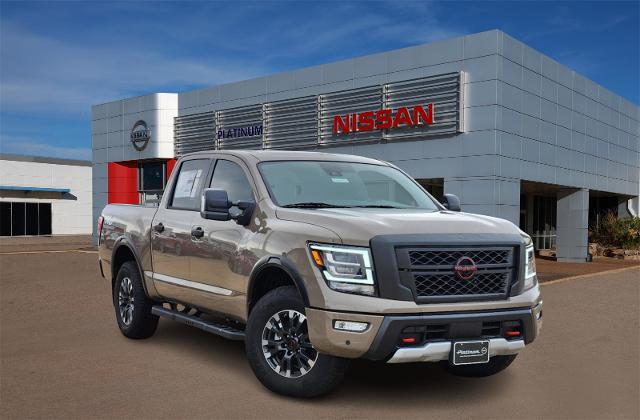 2024 Nissan Titan Vehicle Photo in Denison, TX 75020