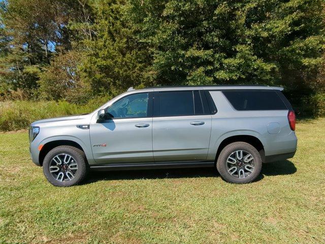 2024 GMC Yukon XL Vehicle Photo in ALBERTVILLE, AL 35950-0246