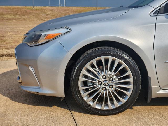 2018 Toyota Avalon Vehicle Photo in Denison, TX 75020