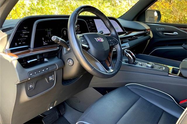 2022 Cadillac Escalade Vehicle Photo in KANSAS CITY, MO 64114-4545