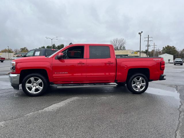 Used 2016 Chevrolet Silverado 1500 LT with VIN 3GCUKREC0GG358286 for sale in North Vernon, IN