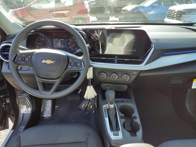 2025 Chevrolet Trax Vehicle Photo in INDIANA, PA 15701-1897