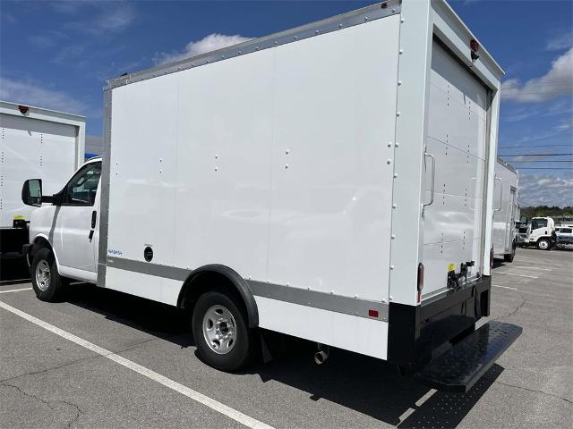 2023 Chevrolet Express Commercial Cutaway Vehicle Photo in ALCOA, TN 37701-3235