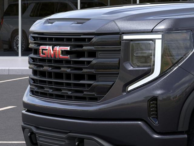 2024 GMC Sierra 1500 Vehicle Photo in GLENSHAW, PA 15116-1739