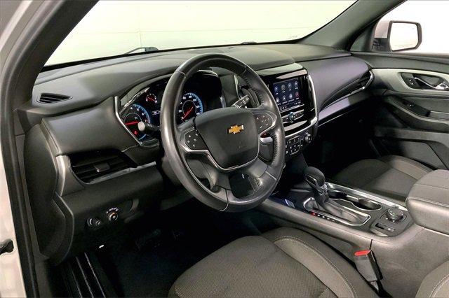 2022 Chevrolet Traverse Vehicle Photo in KANSAS CITY, MO 64114-4502