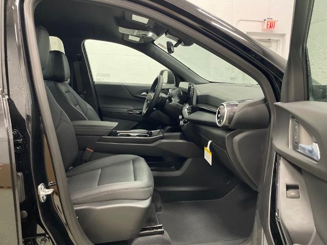 2025 Chevrolet Equinox Vehicle Photo in ROGERS, MN 55374-9422