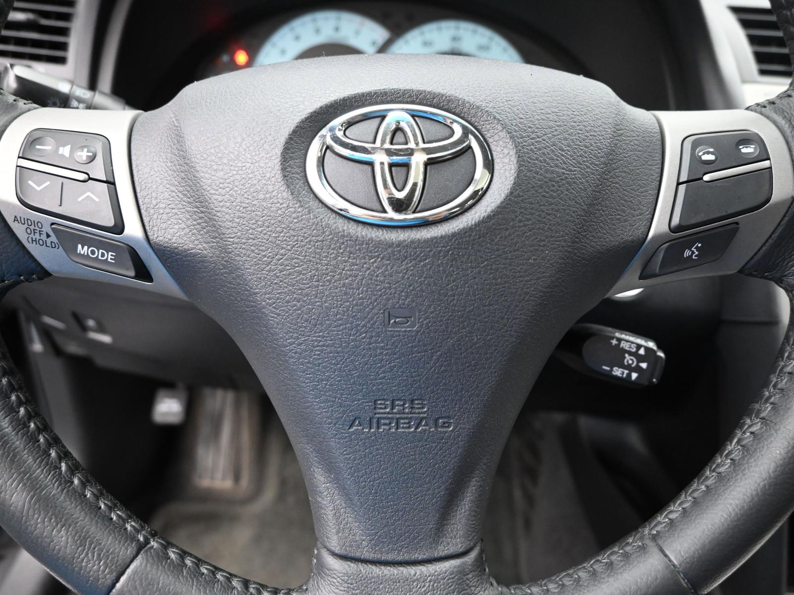 2011 Toyota Camry Vehicle Photo in Cedar Rapids, IA 52402