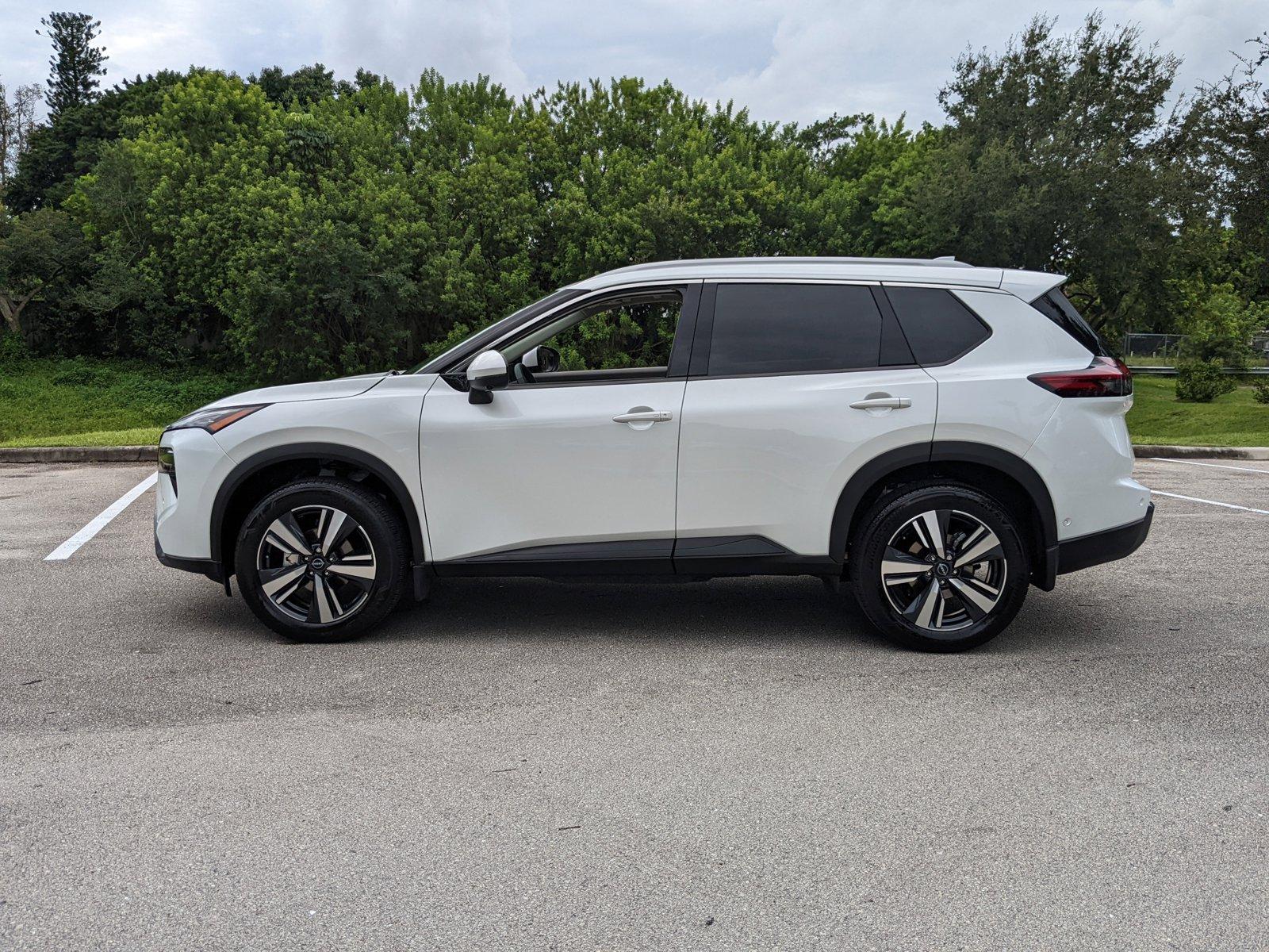 2024 Nissan Rogue Vehicle Photo in West Palm Beach, FL 33417