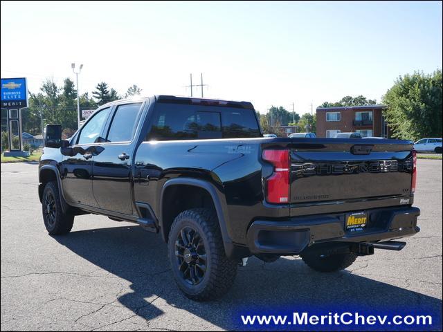 2025 Chevrolet Silverado 3500 HD Vehicle Photo in MAPLEWOOD, MN 55119-4794