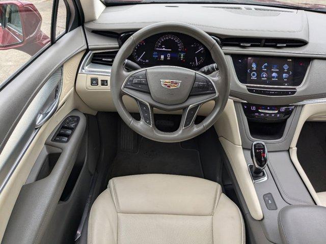 2019 Cadillac XT5 Vehicle Photo in BRUNSWICK, GA 31525-1881